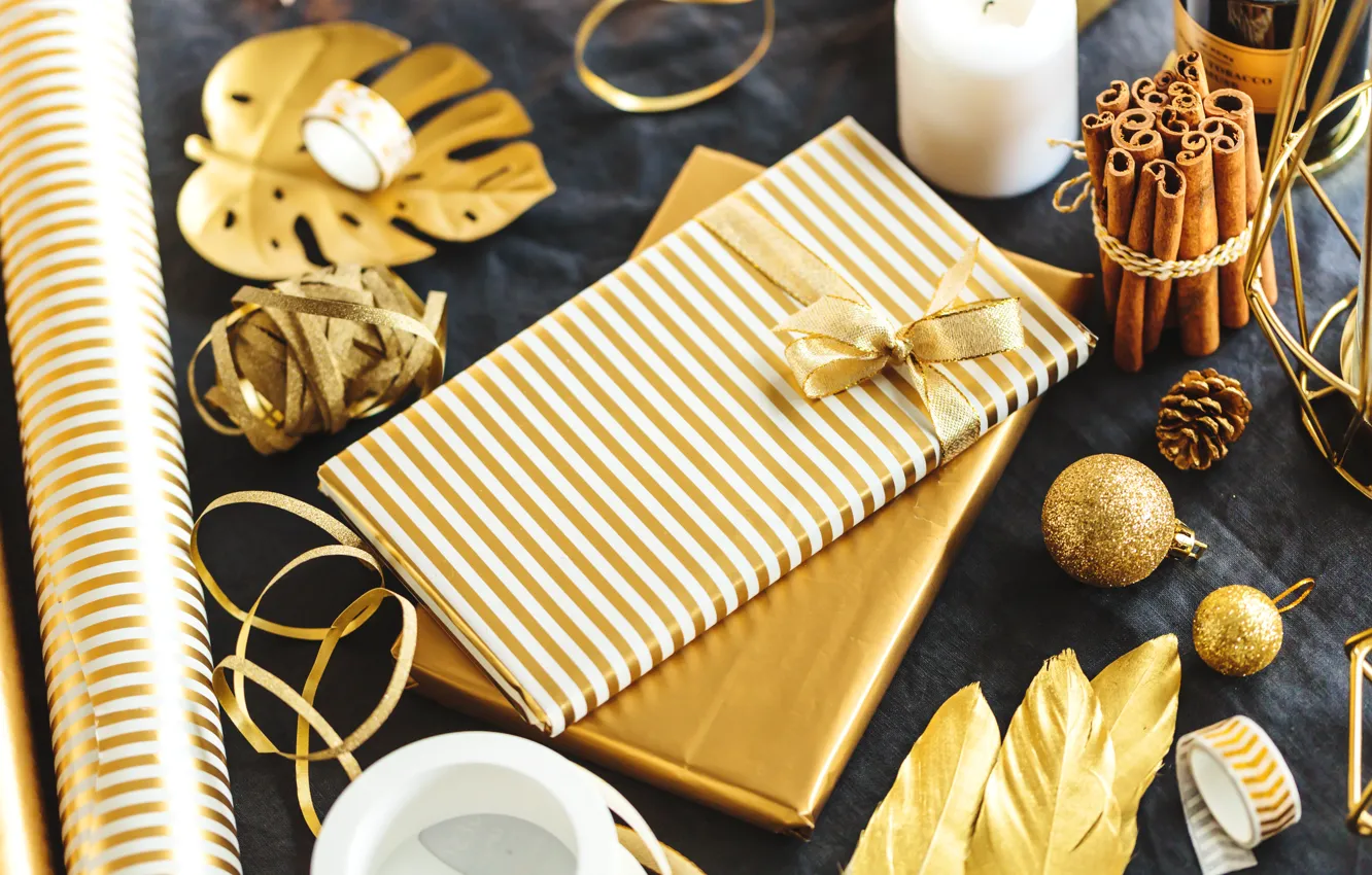 Photo wallpaper holiday, gift, new year, cinnamon, decor, composition, Valeria Maksakova