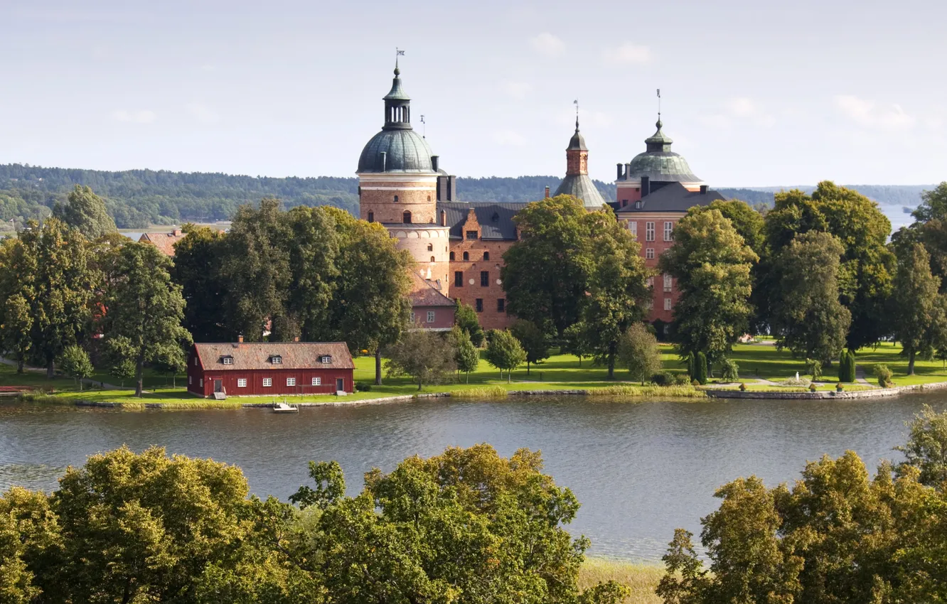Photo wallpaper trees, river, castle, Sweden, Gripsholms