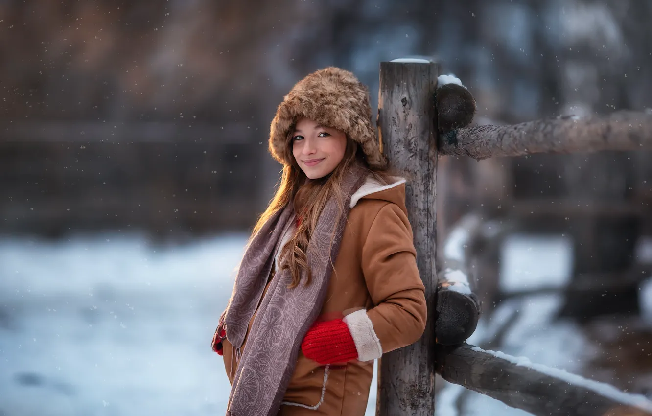 Photo wallpaper winter, look, girl, snow, smile, hat, scarf, the fence