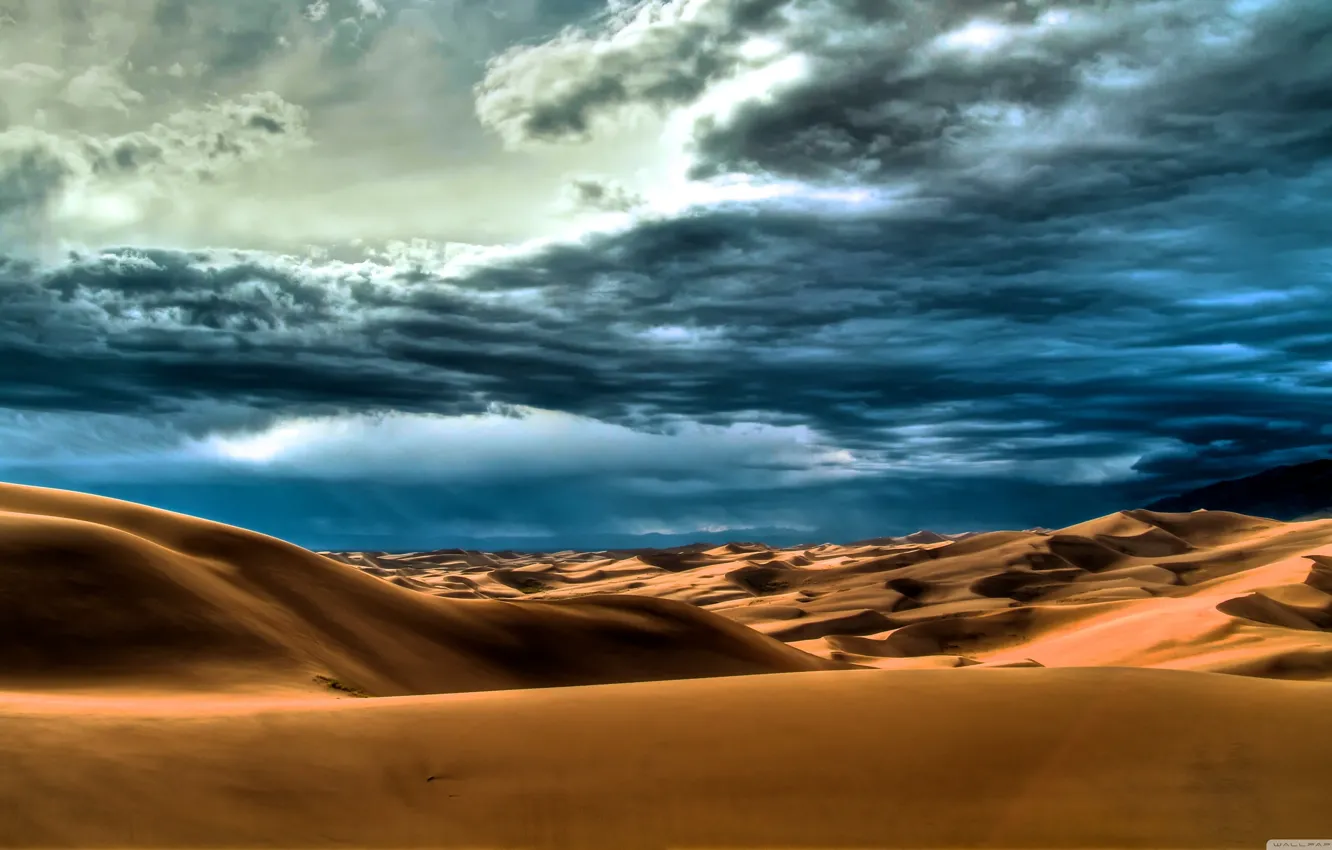 Photo wallpaper landscape, desert, obloka