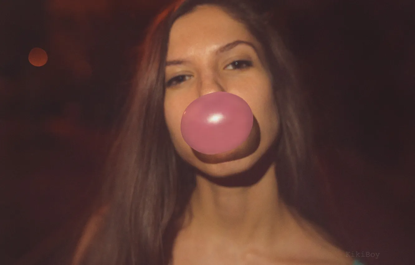 Photo wallpaper girl, photographer, girl, photography, photographer, gum, KikiBoy