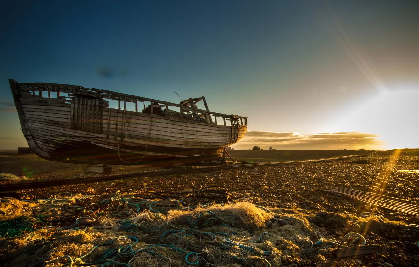 Photo wallpaper landscape, sunset, network, boat