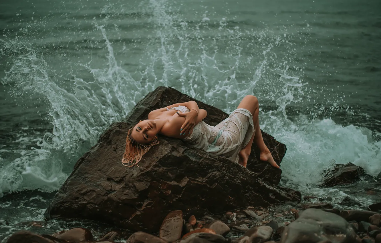Photo wallpaper sea, water, Photographer Anton Khomenko, squirt, blonde, sundress, mood, stones