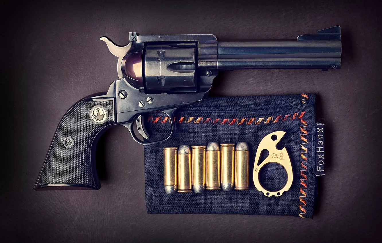 Photo wallpaper cartridges, revolver, Ruger