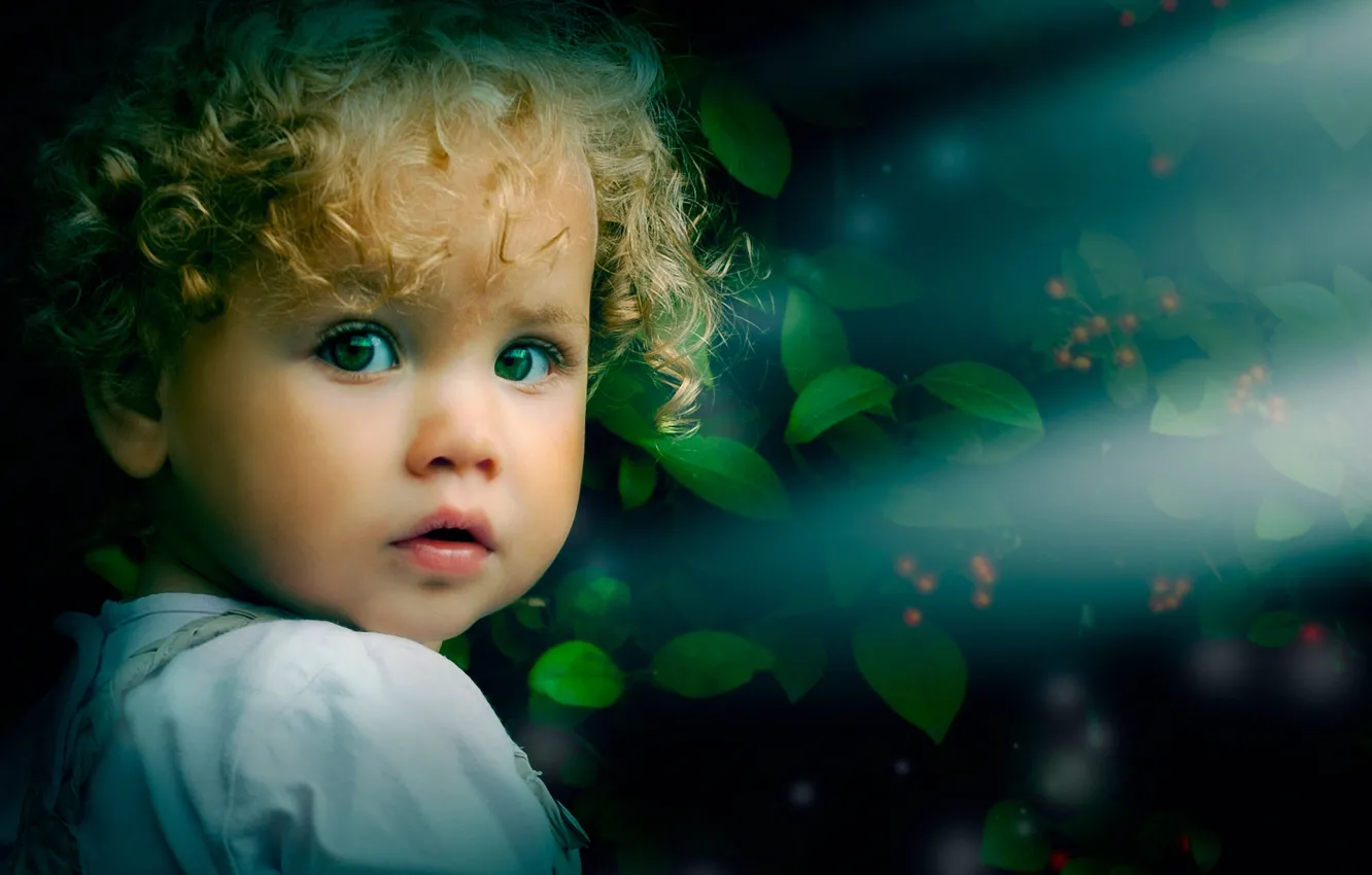 Photo wallpaper look, leaves, children, blonde