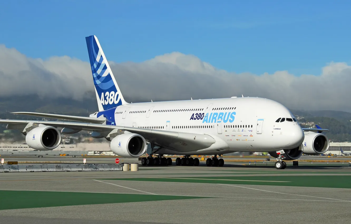 Photo wallpaper the airfield, Airbus, The Airbus A380