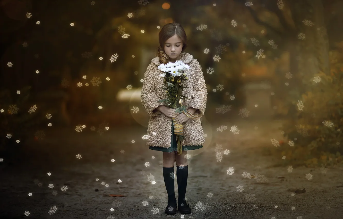 Photo wallpaper flowers, snowflakes, girl