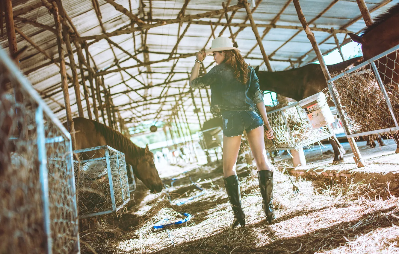 Photo wallpaper girl, face, style, jeans, hat, boots, legs, stable