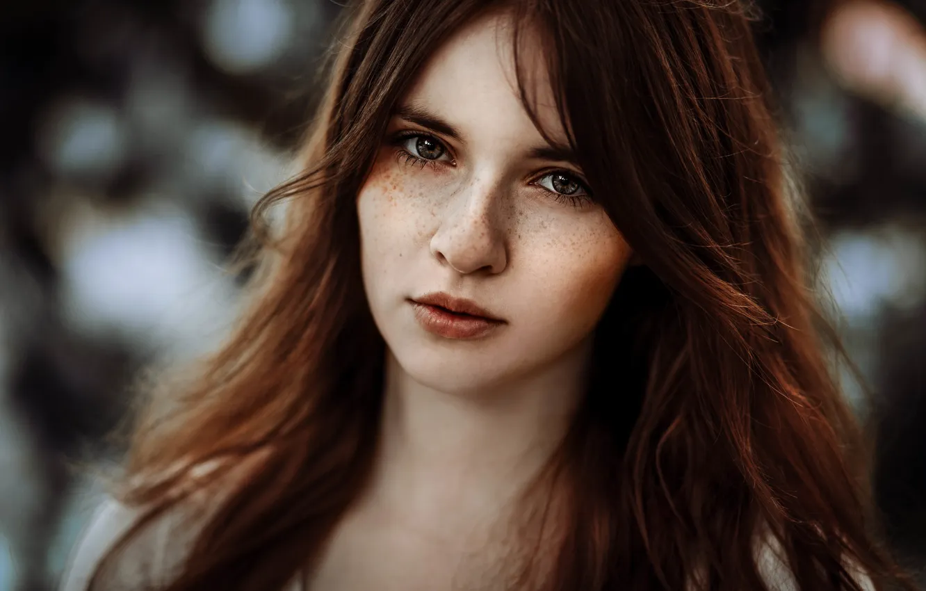 Photo wallpaper girl, face, photo, hair, brown hair