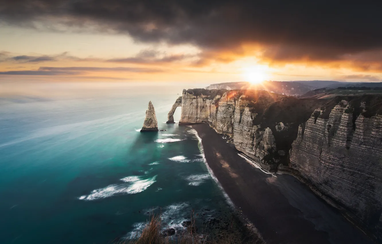 Photo wallpaper sea, beach, the sky, the sun, rays, light, sunset, clouds