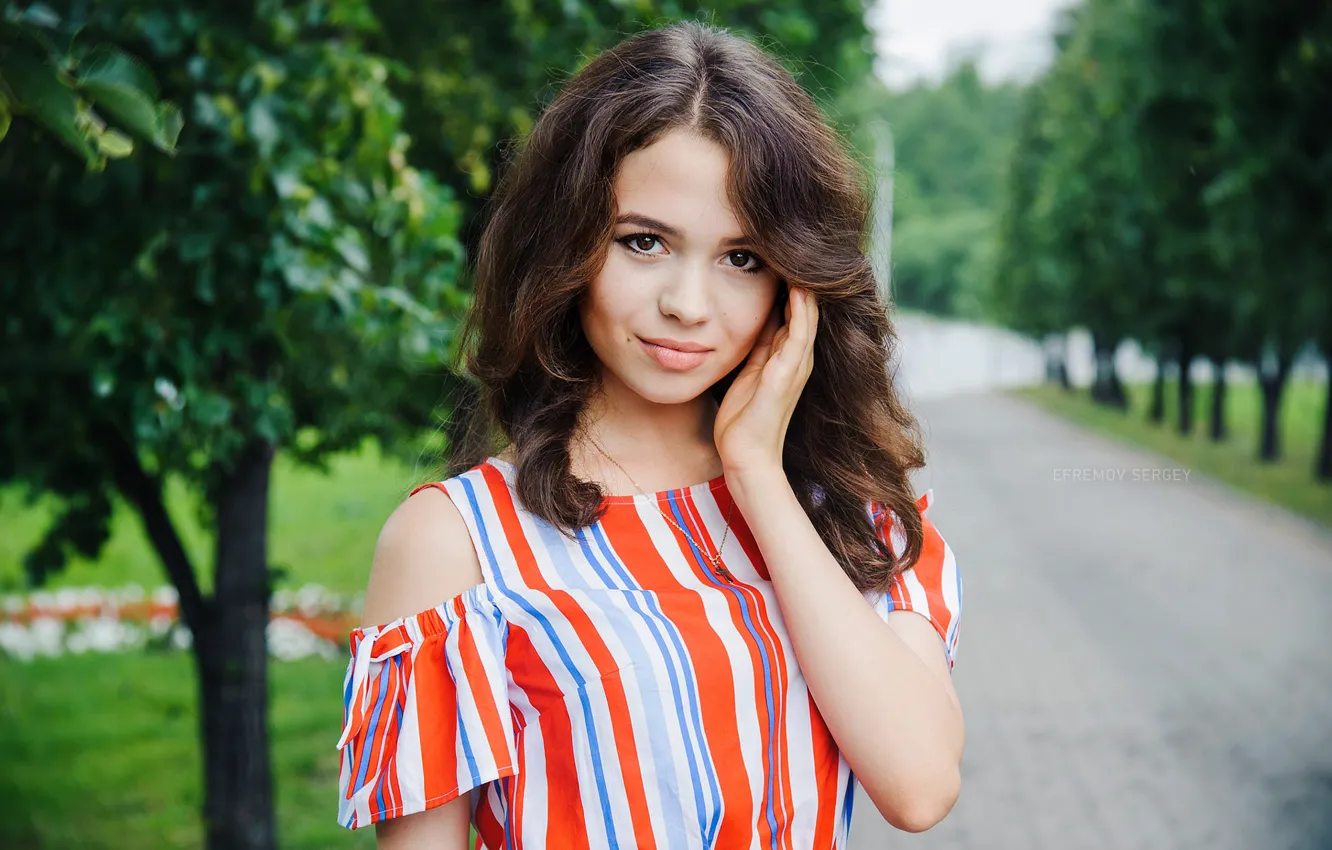 Photo wallpaper road, look, trees, pose, background, model, portrait, makeup