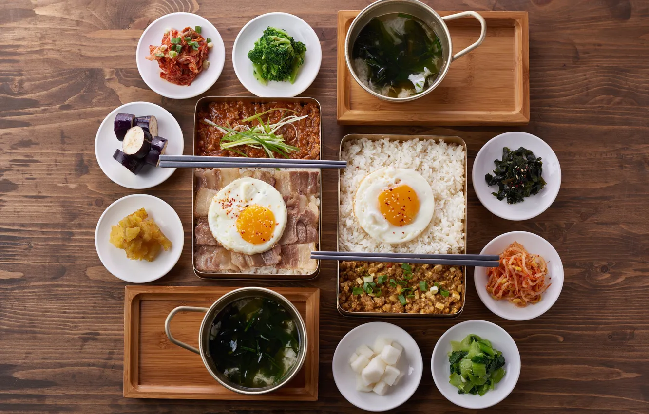 Photo wallpaper figure, scrambled eggs, cuts