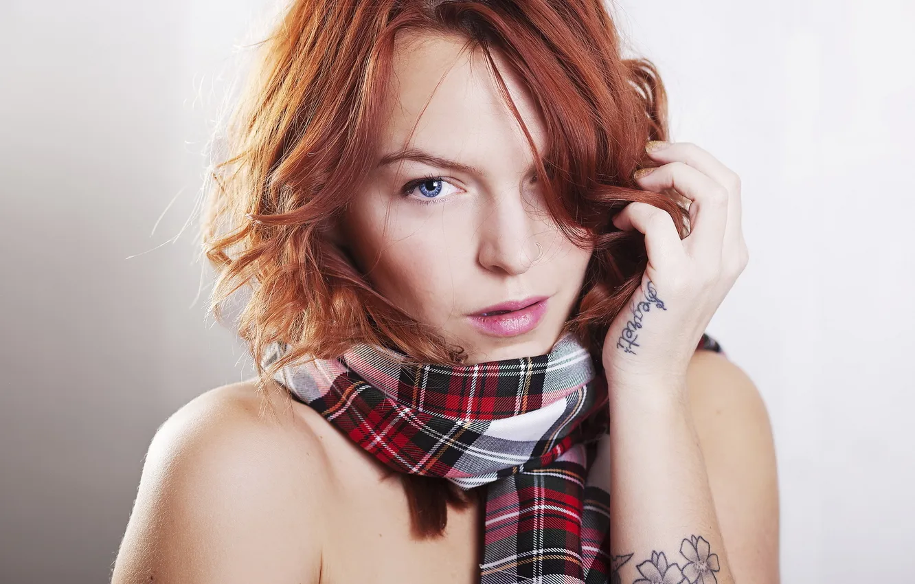 Photo wallpaper girl, portrait, scarf, tattoo