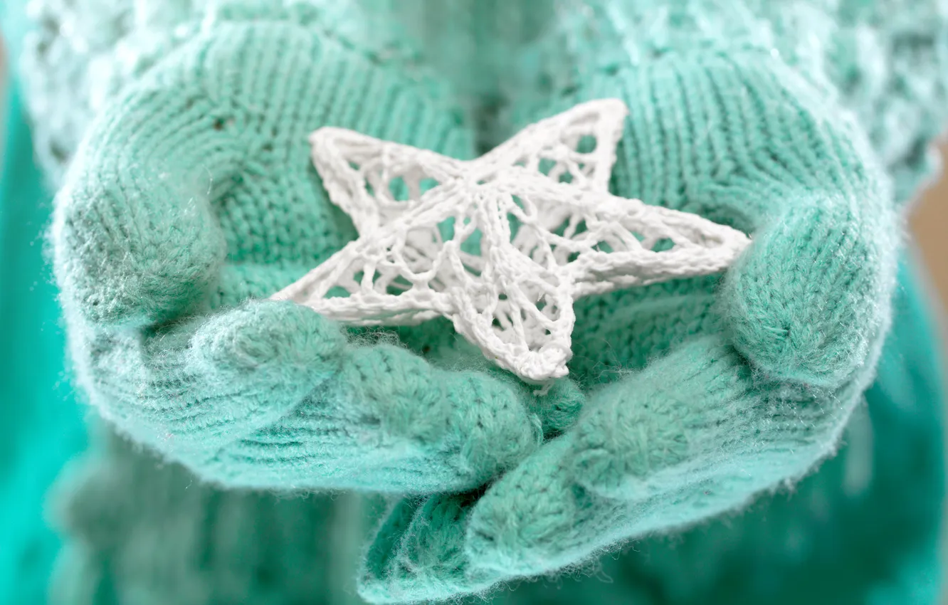 Photo wallpaper winter, stars, love, hands, love, star, winter, mittens