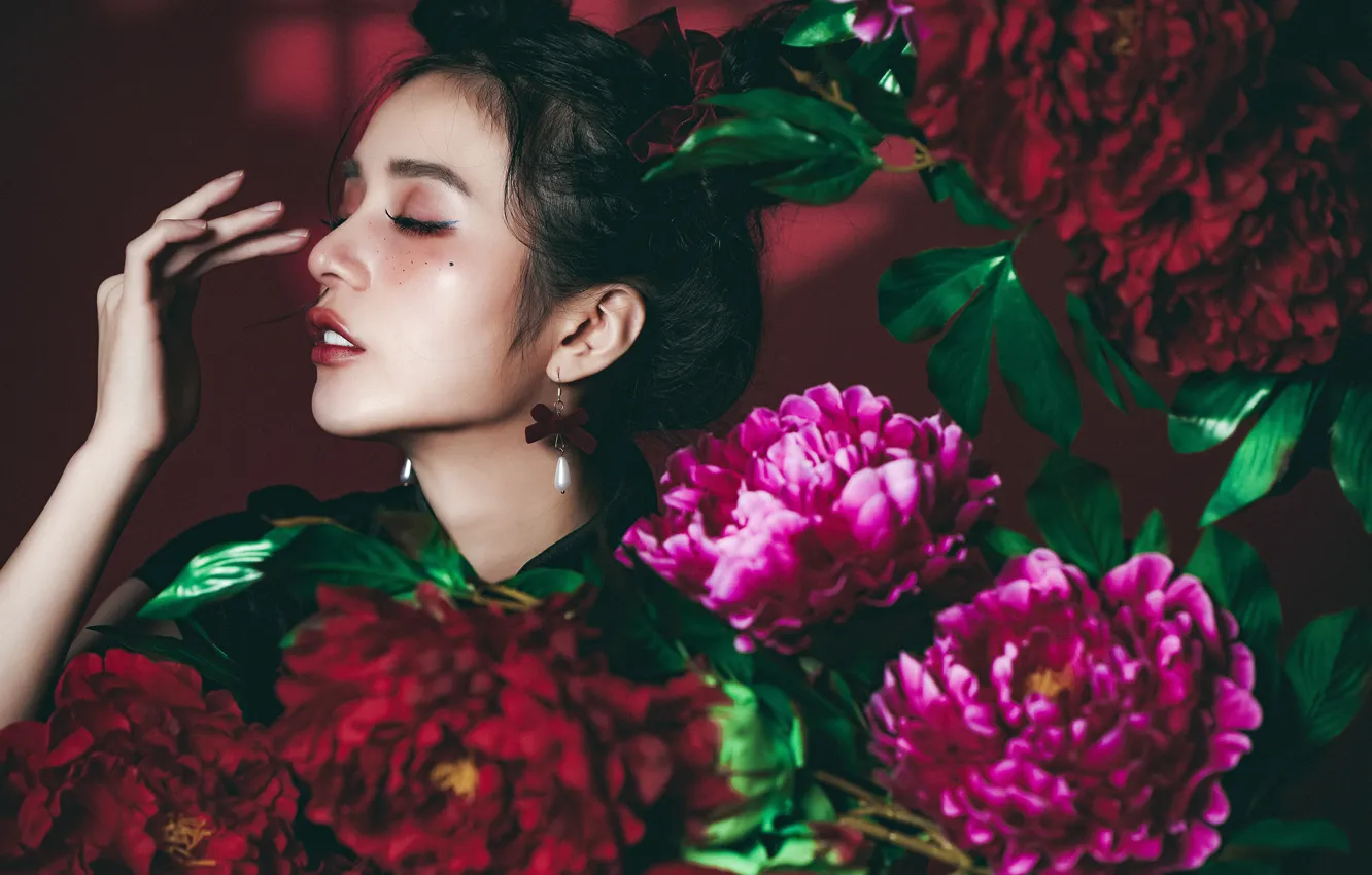 Photo wallpaper girl, flowers, makeup, profile, Asian