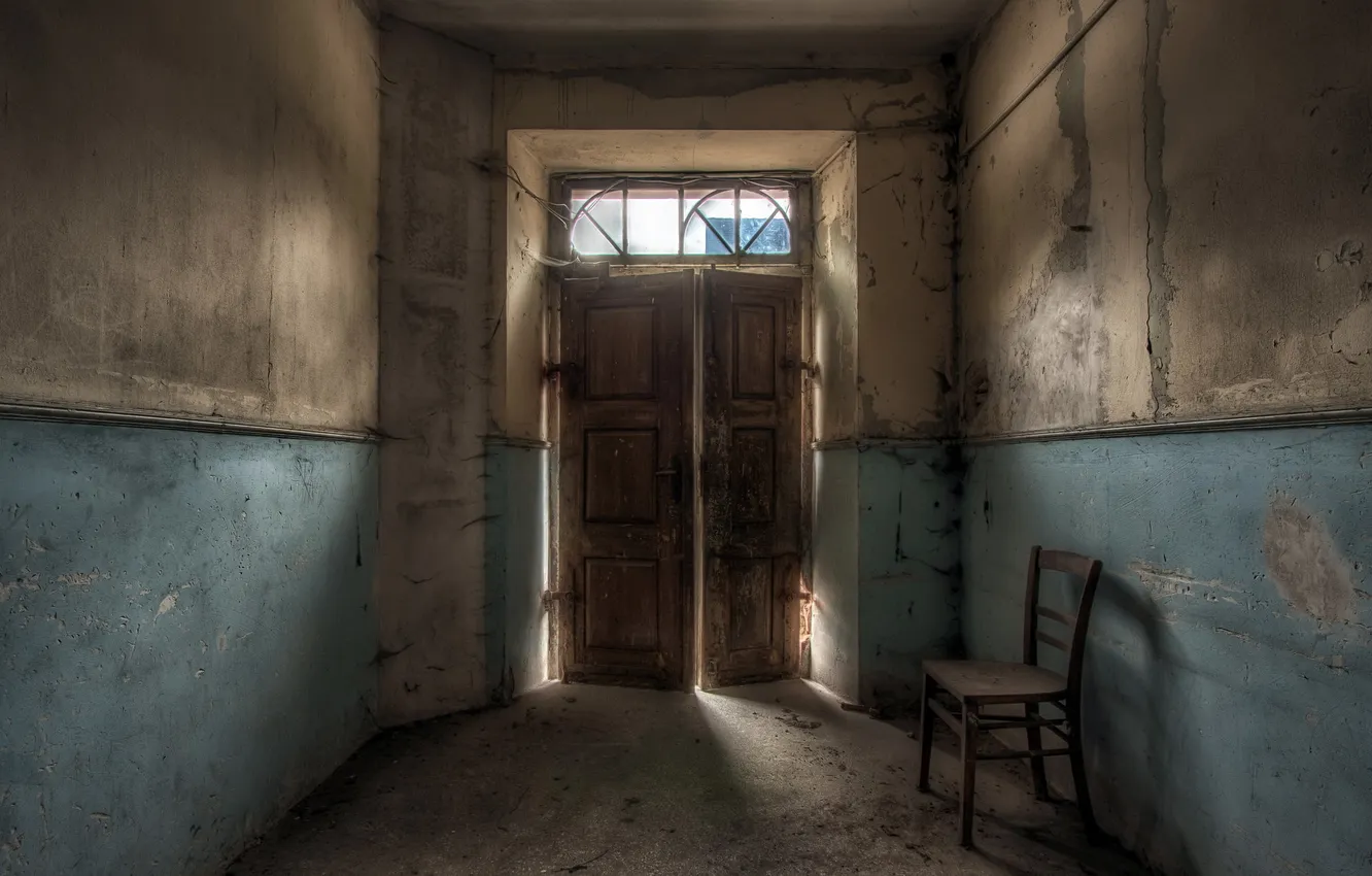 Photo wallpaper room, the door, chair