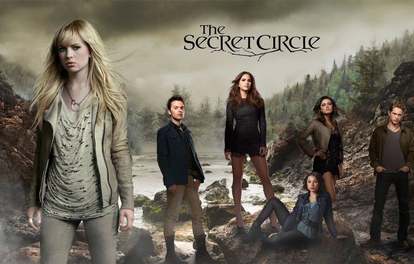 Photo wallpaper Secret Circle, Brittany Robertson, Thomas Dekker
