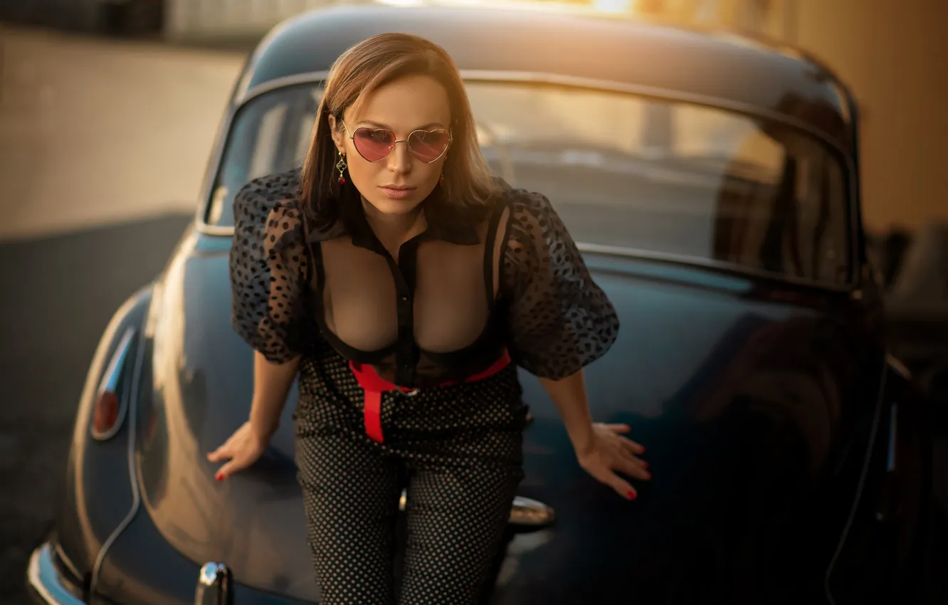 Photo wallpaper machine, auto, chest, girl, pose, hands, glasses, blouse
