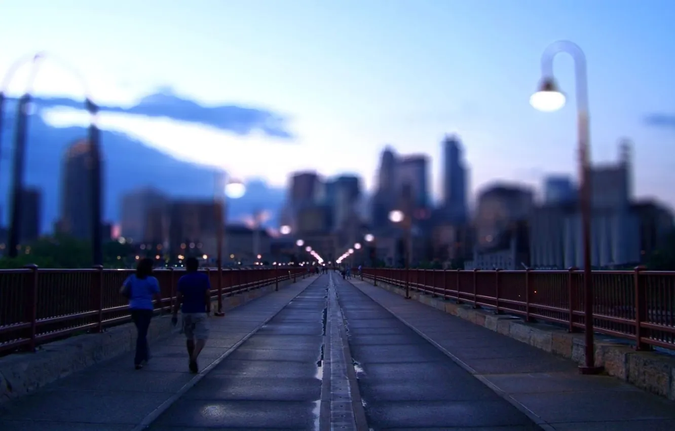 Photo wallpaper bridge, the evening, blur, lights, passers-by, USA - Minneapolis