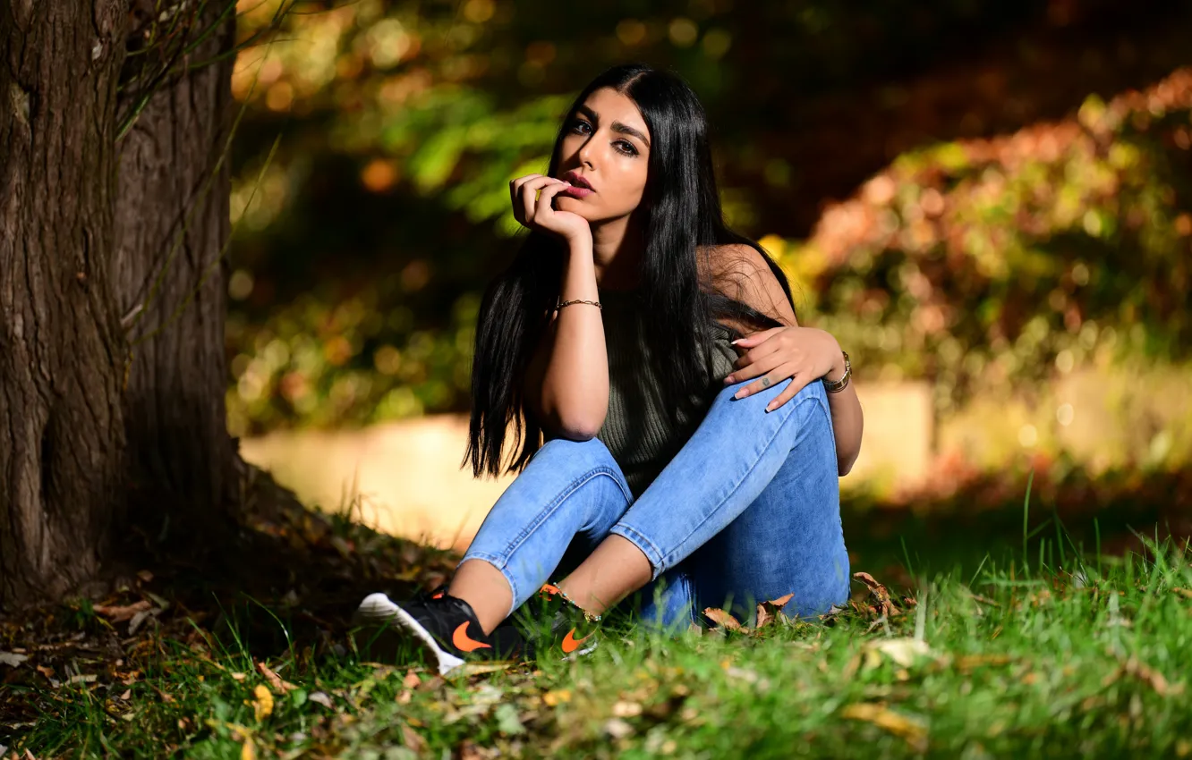 Photo wallpaper look, hair, brunette, sitting, Anita