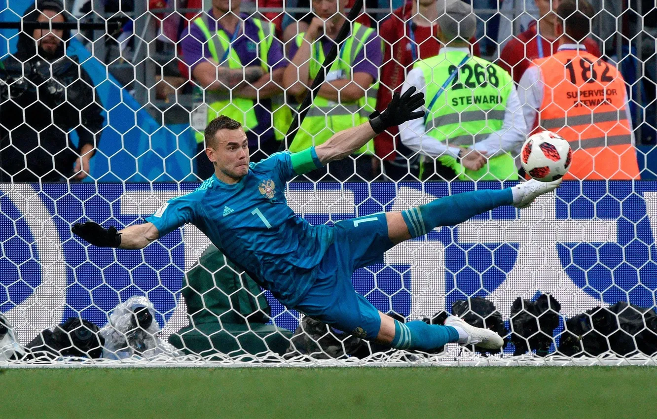 Photo wallpaper Russia, Spain, Russia, Akinfeev, Spain, World Cup 2018, Akinfeev 's leg