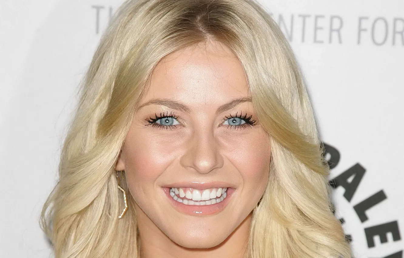 Photo wallpaper face, smile, blonde, singer, dancer, Julianne Hough