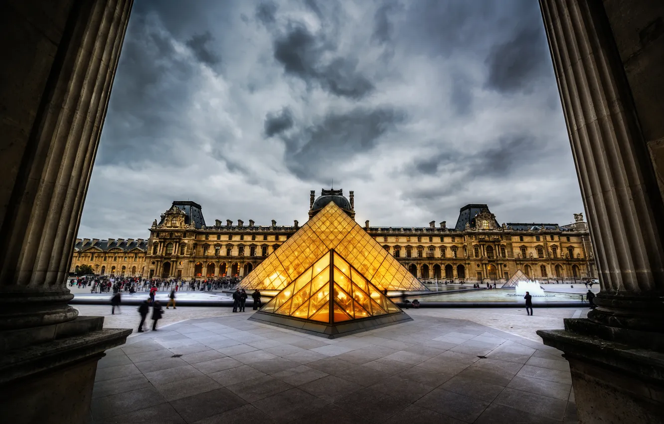Photo wallpaper the sky, the city, overcast, France, Paris, people, The Louvre, pyramid