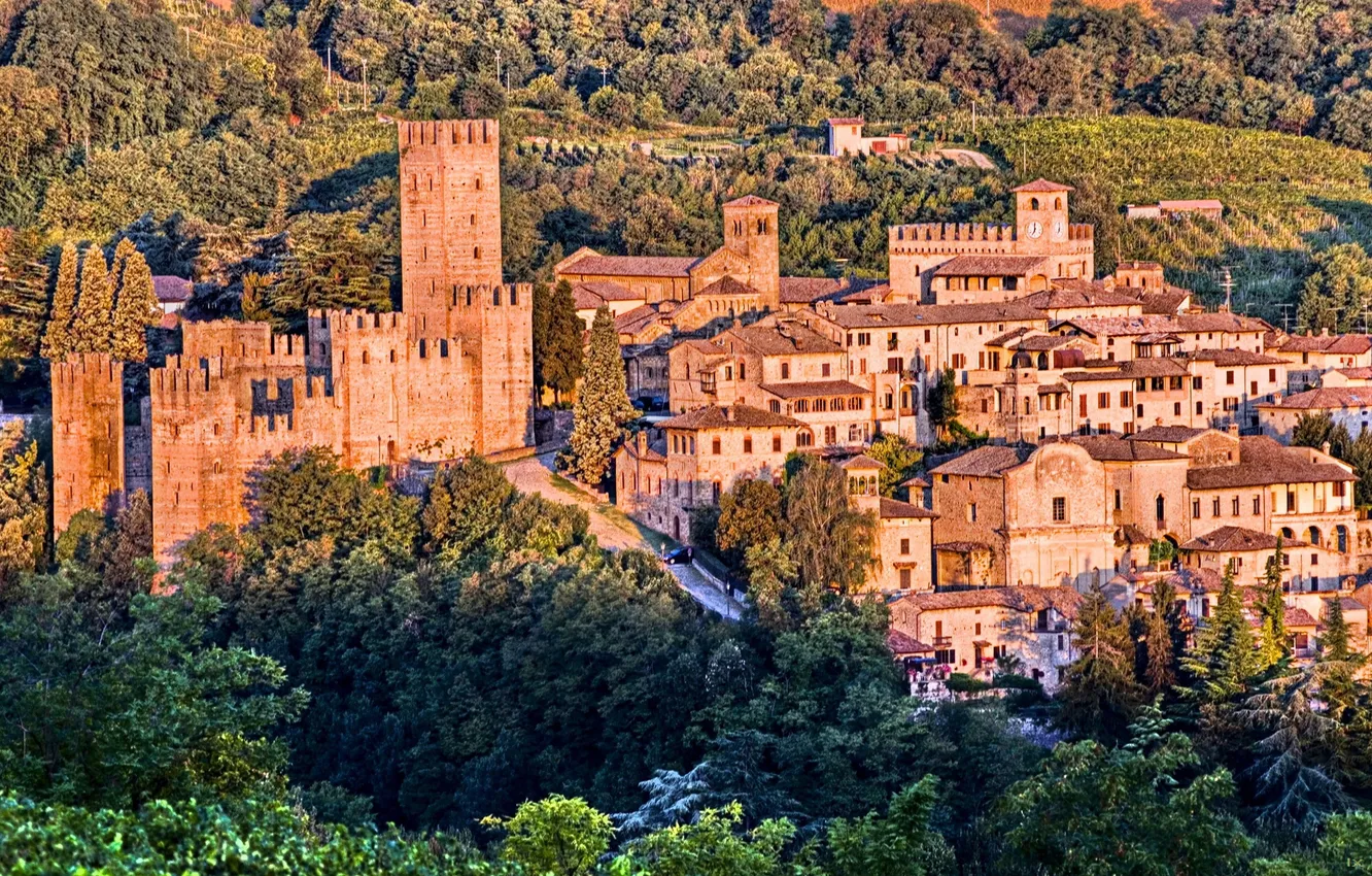 Photo wallpaper the city, photo, castle, Italy, Arquato Alba