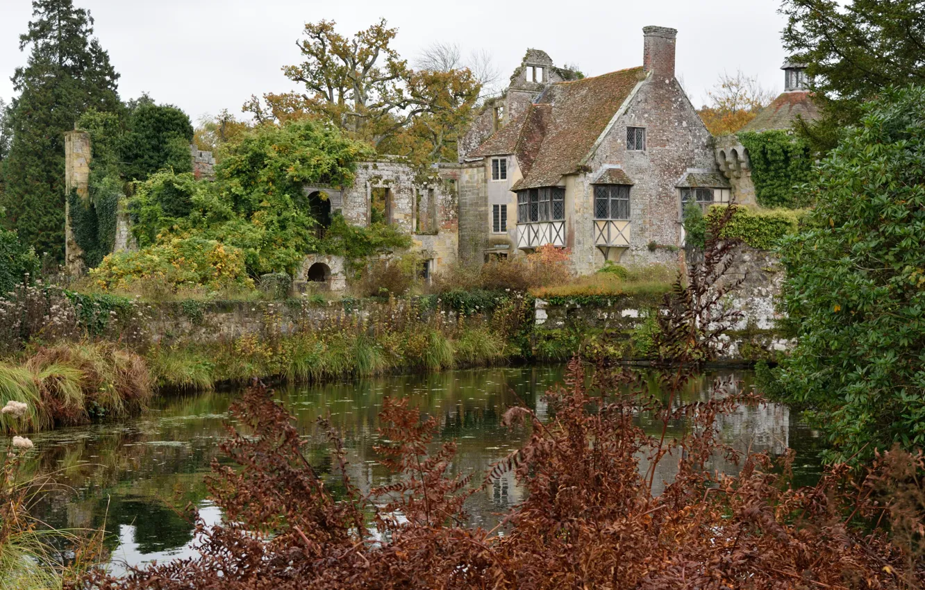 Photo wallpaper autumn, lake, England, autumn, lake, England, Scotney Castle, Scotney Castle