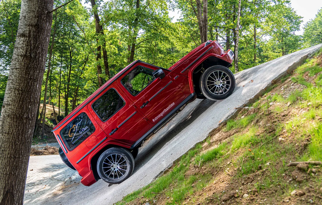 Photo wallpaper red, Mercedes-Benz, slope, SUV, 4x4, G-Class, 2019