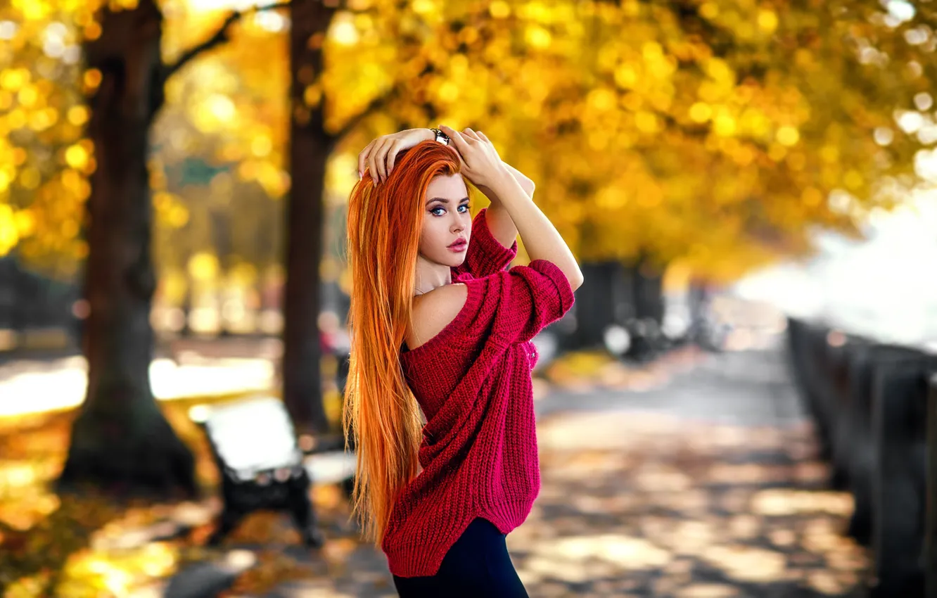 Photo wallpaper autumn, look, the sun, trees, model, portrait, makeup, figure