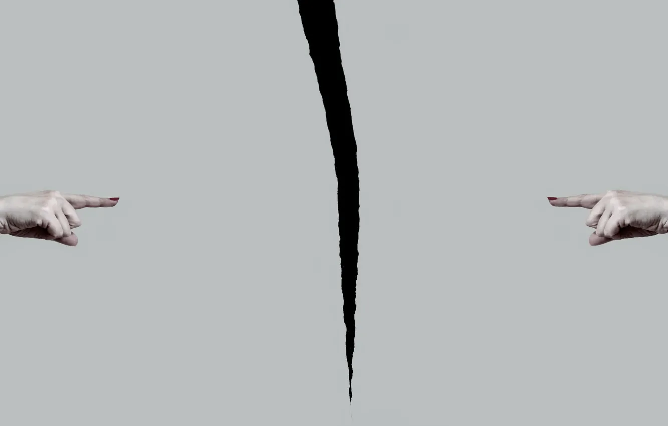 Photo wallpaper cracked, hands, fight, charges