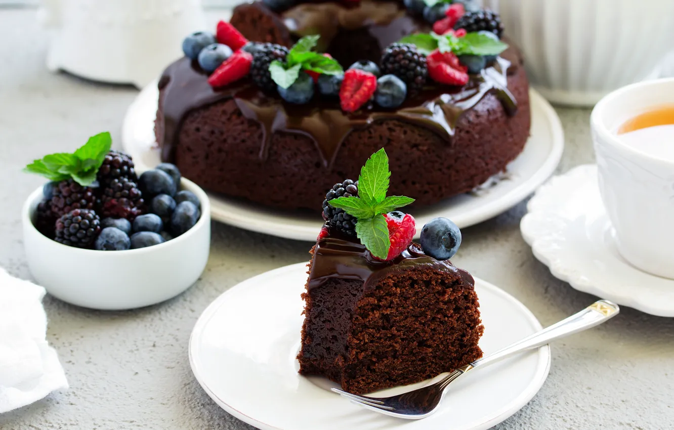 Photo wallpaper berries, chocolate, cake, cakes