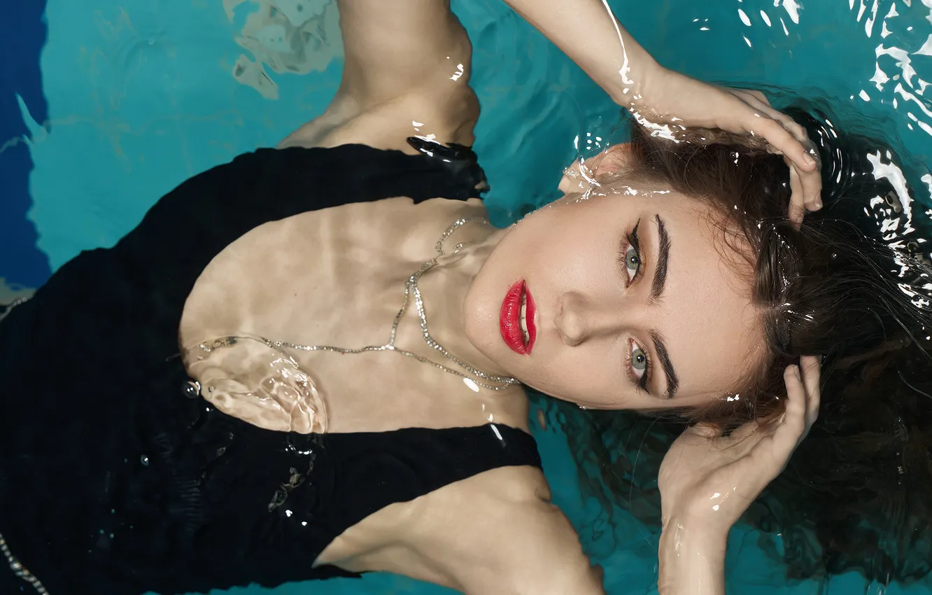Photo wallpaper look, water, girl, face, pose, hands, long hair, red lipstick