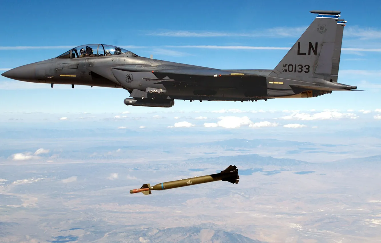 Photo wallpaper bomb, fighter, Eagle, F-15E, shock, Strike