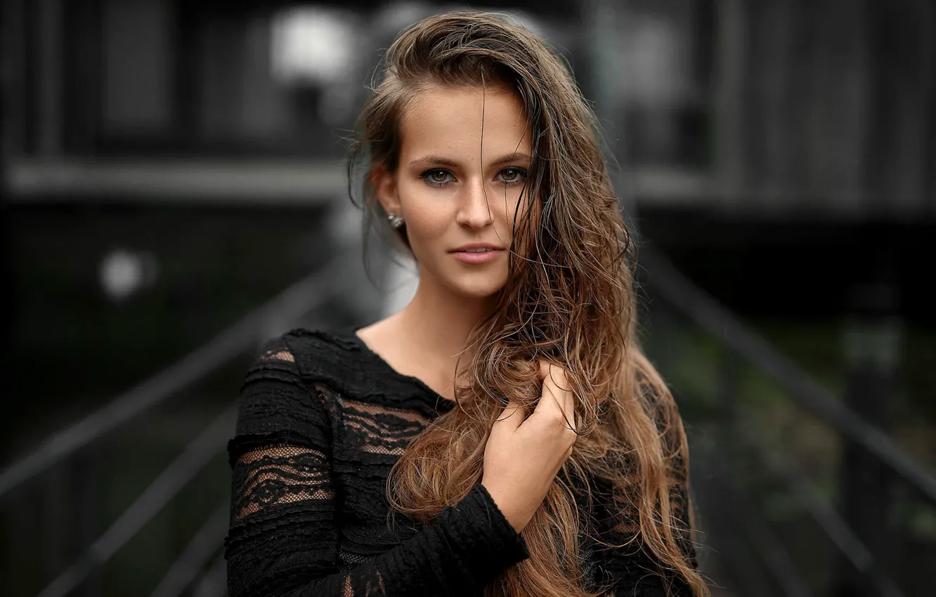 Photo wallpaper makeup, sponge, curls, Alex Fetter, Kati