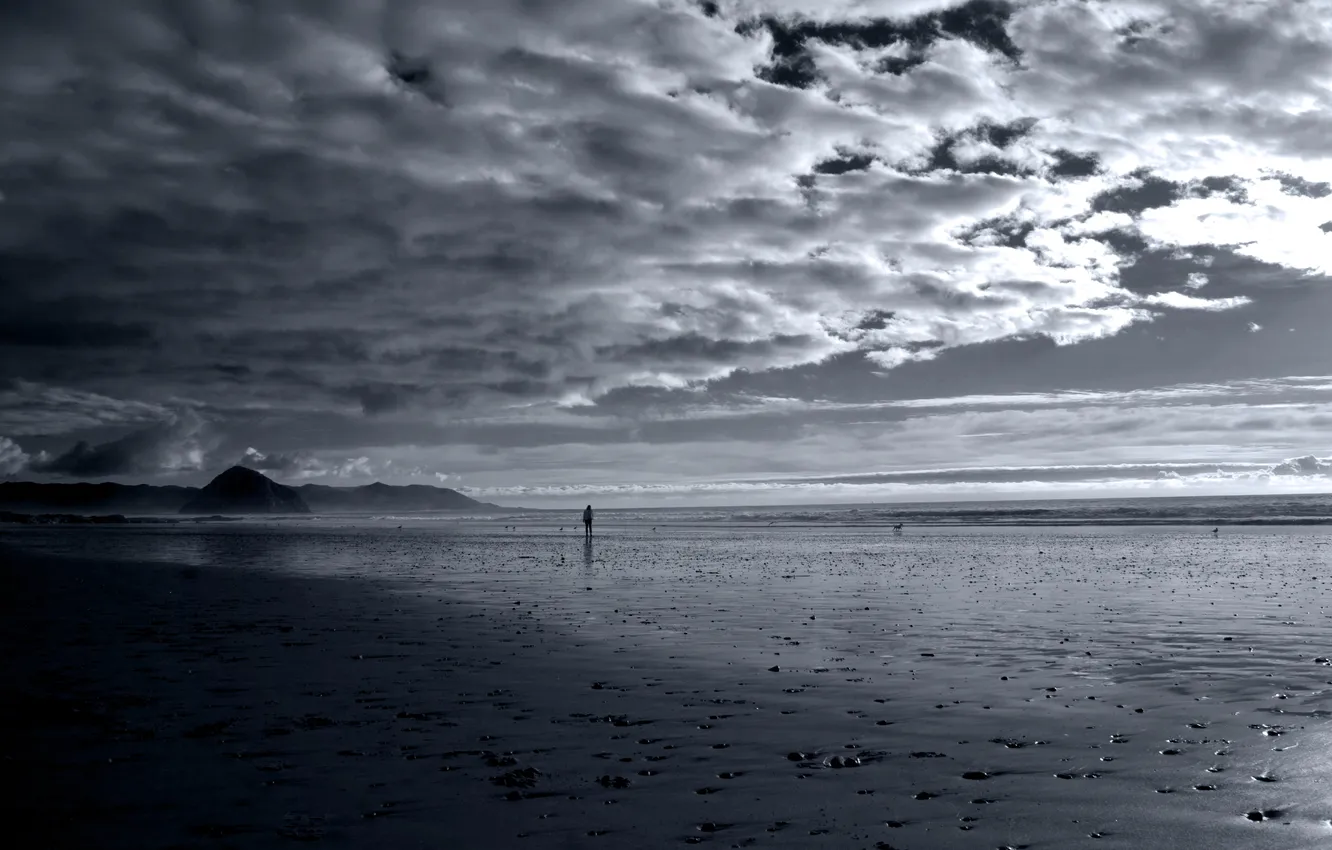 Photo wallpaper sand, sea, clouds, people, figure, hills