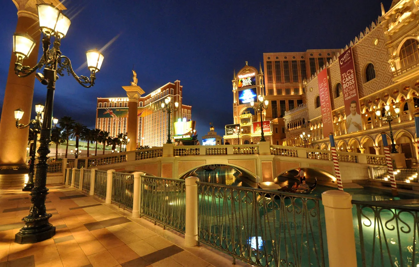 Photo wallpaper night, bridge, Las Vegas, lantern, channel, USA, casino Venezia