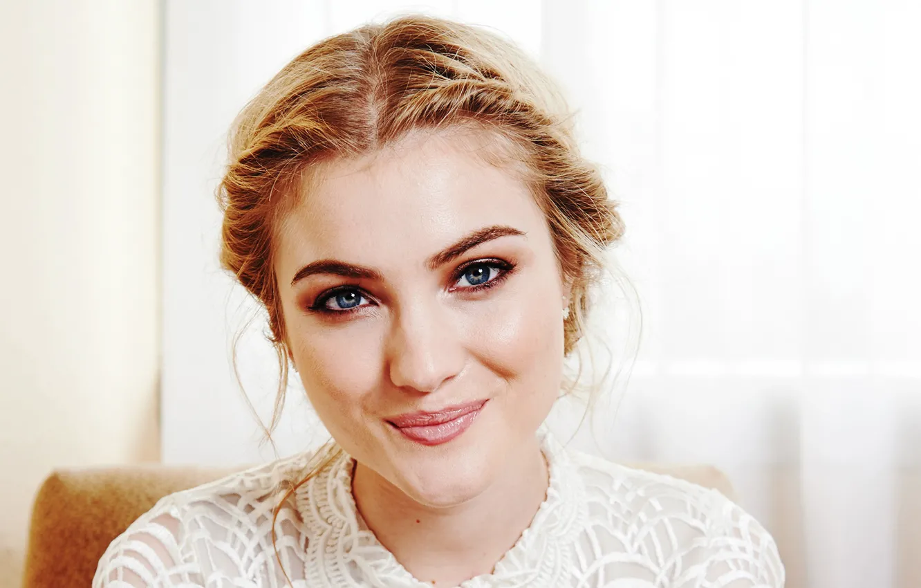 Photo wallpaper eyes, look, girl, face, portrait, makeup, Skyler Samuels
