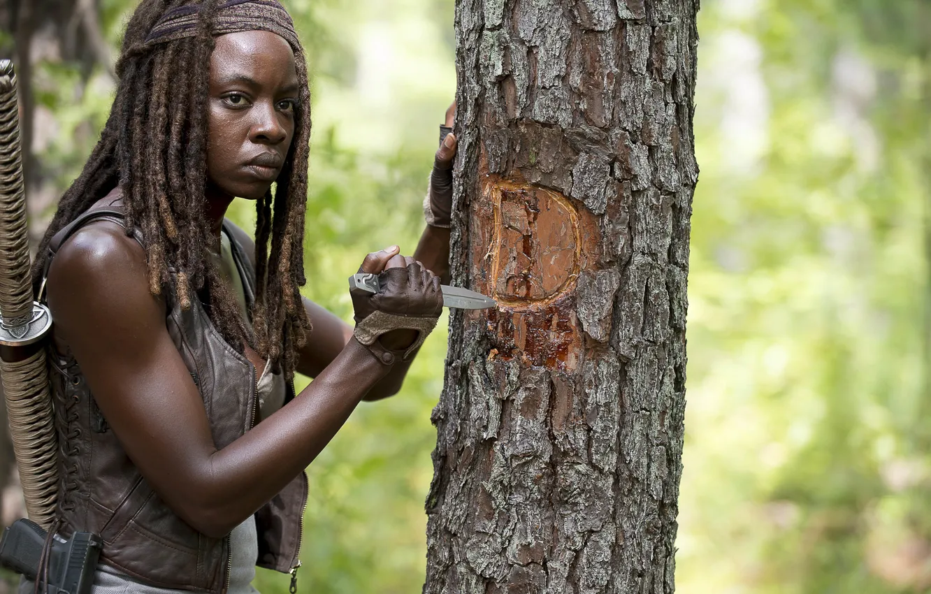 Photo wallpaper trees, knife, The Walking Dead, The walking dead, Michonne, Danai Gurira
