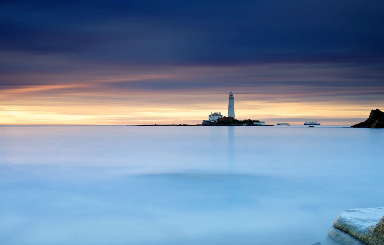 Photo wallpaper the sky, stones, lighthouse, England, ships, morning, excerpt, UK