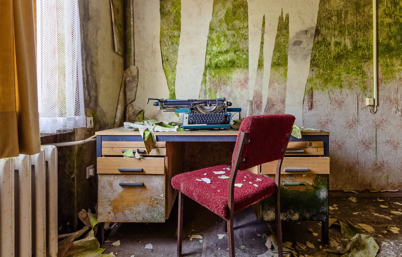 Photo wallpaper Windows, chair, office, typewriter, mucus, heater, wall