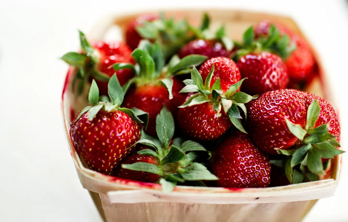Photo wallpaper berries, strawberry, ripe