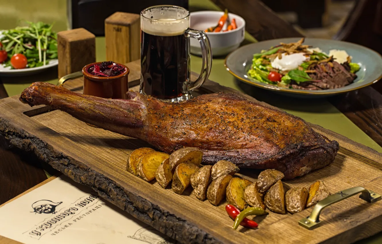 Photo wallpaper beer, meat, potatoes, veprovo knee, Czech cuisine