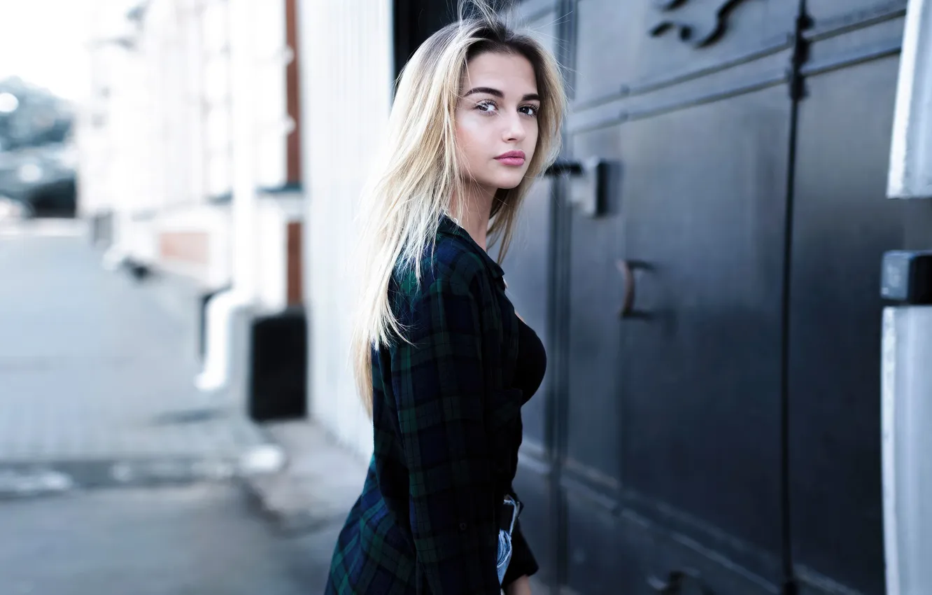 Photo wallpaper look, girl, street, hair, blonde