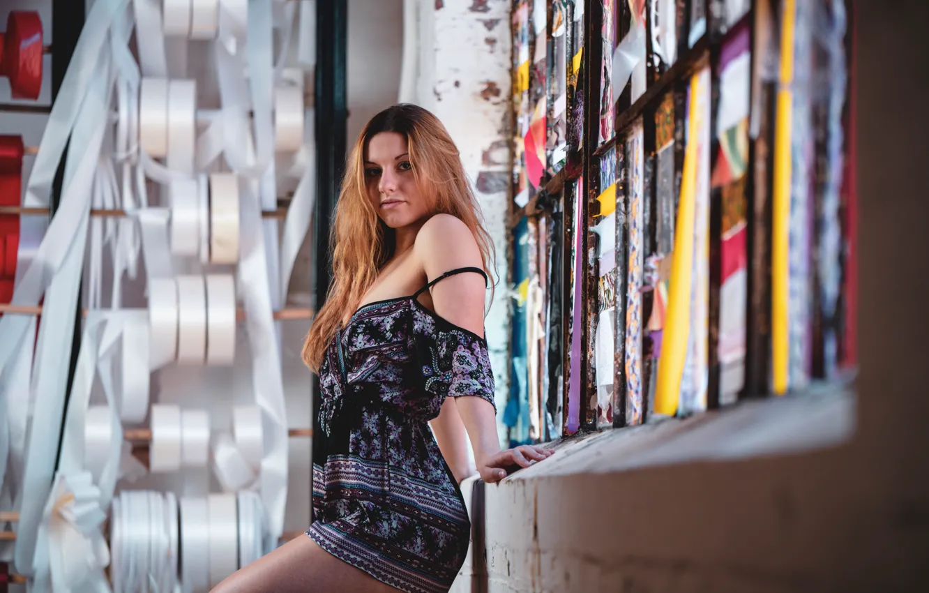 Photo wallpaper legs, sponge, shoulders, Samantha