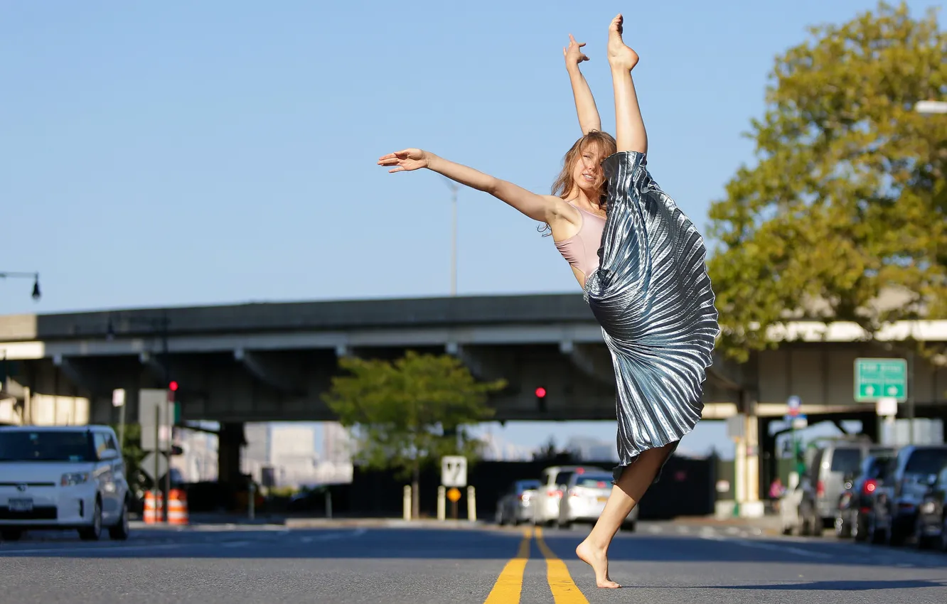 Photo wallpaper summer, girl, face, street, skirt, legs, Sidney