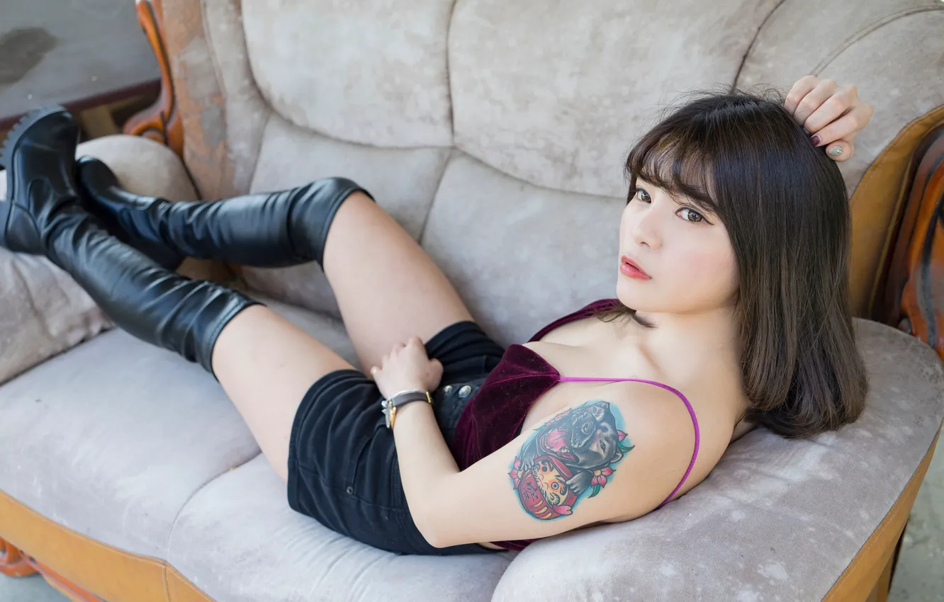 Photo wallpaper face, style, sofa, tattoo, lies, legs, Asian