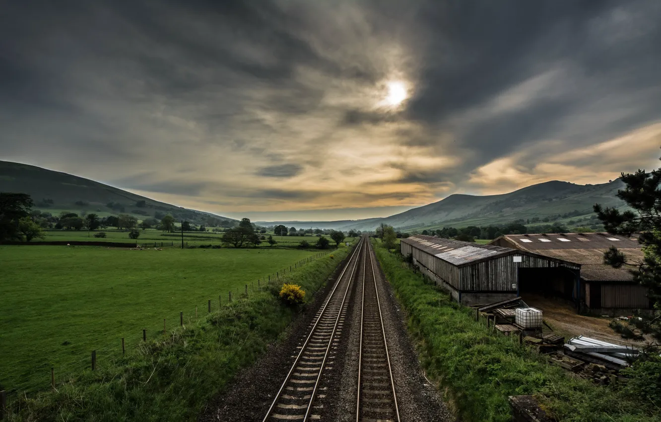 Photo wallpaper perspective, the evening, railroad