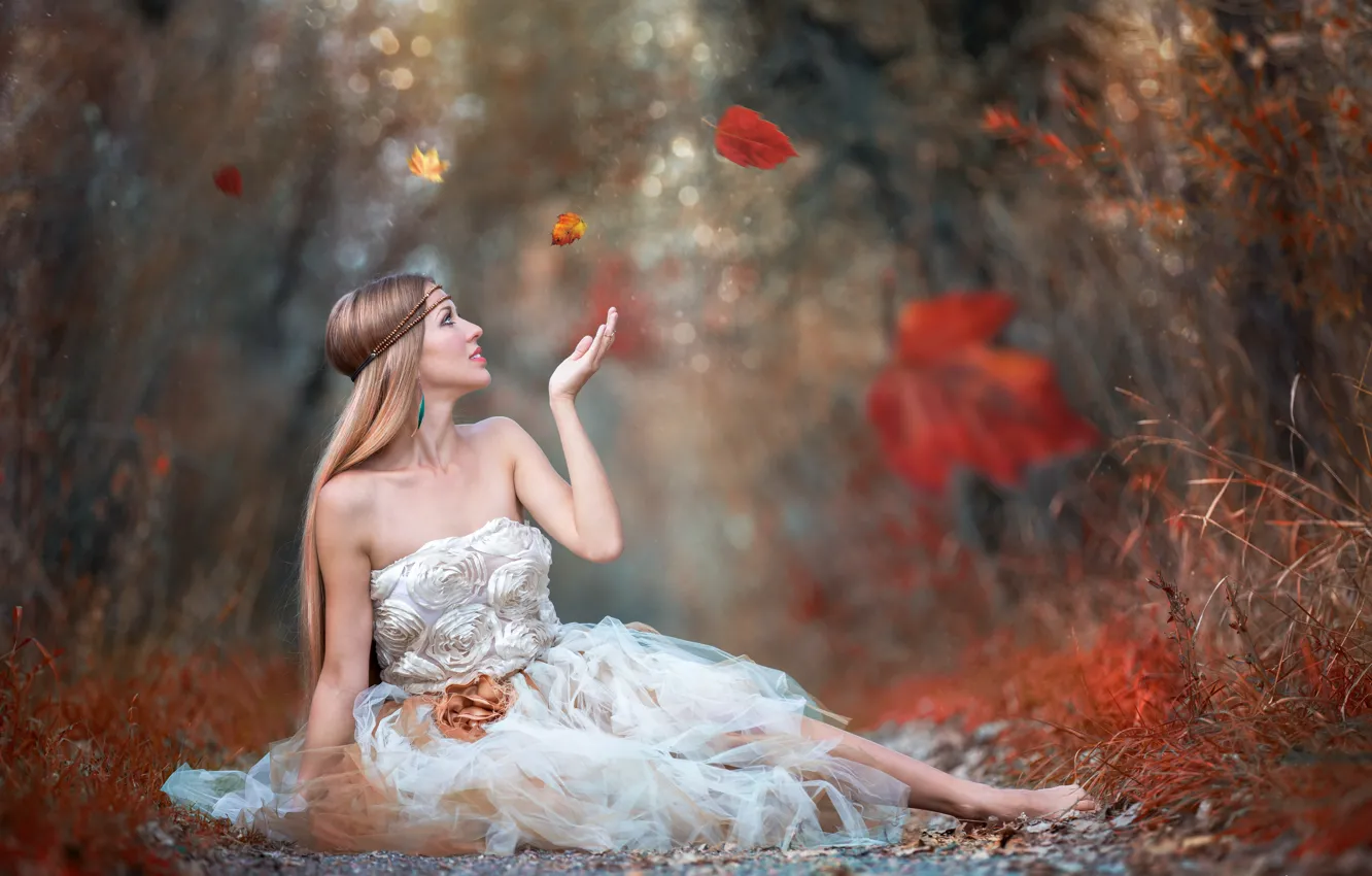 Photo wallpaper autumn, leaves, girl